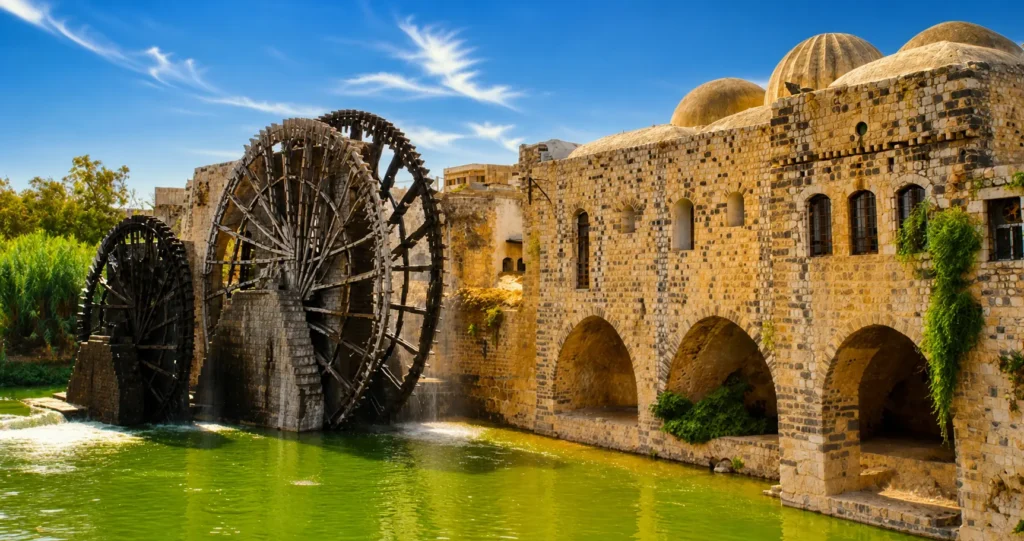نواعير مدينة حماة ومسجد النوري الأثري