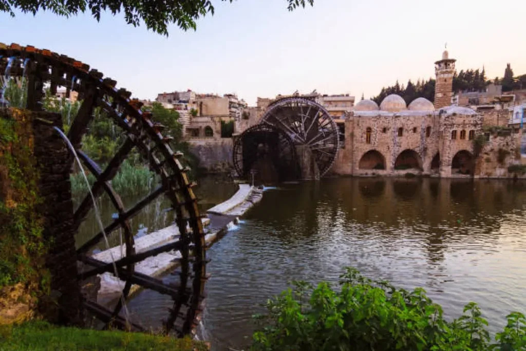 مجموعة نواعير الكيلانيات في حي الطوافرة والكيلانية قرب جسر الكيلانية
